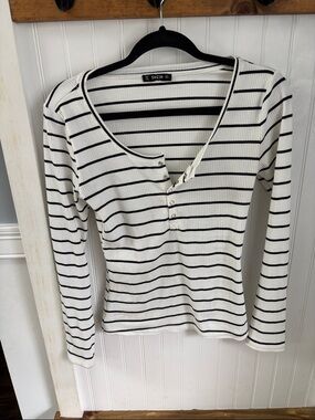 SHEIN White & Black Striped Ribbed Henley Long Sleeve Top